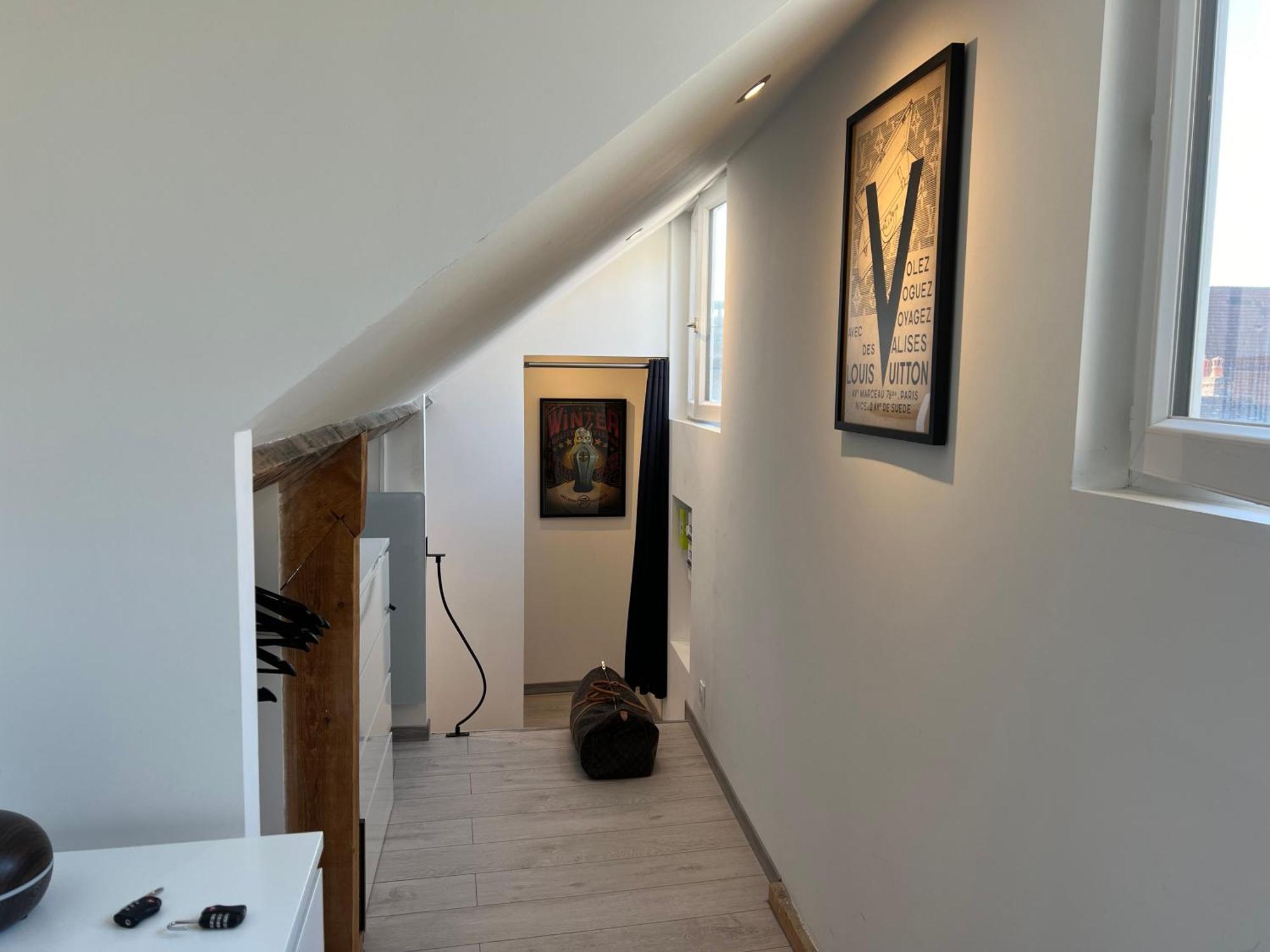 Bellevue Appartement Sous Les Toits Hypercentre Climatise Доль Экстерьер фото